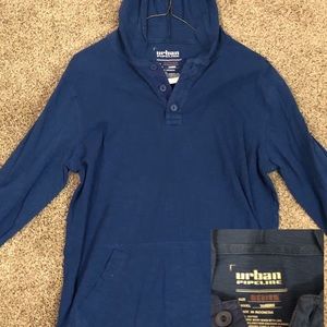 Men’s urban pipeline pull over